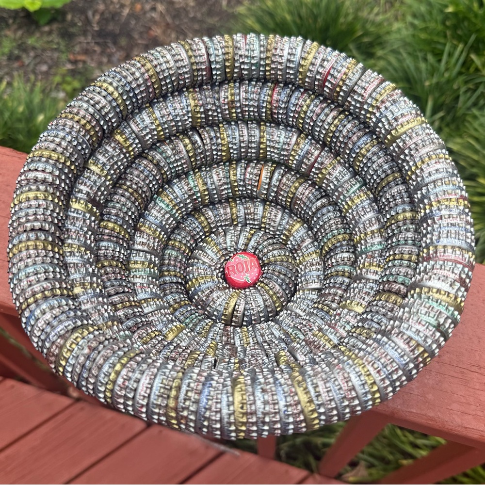 Vintage Casa Loca Bottle Cap Bowl Metal Art 10”x 5” Guatemala